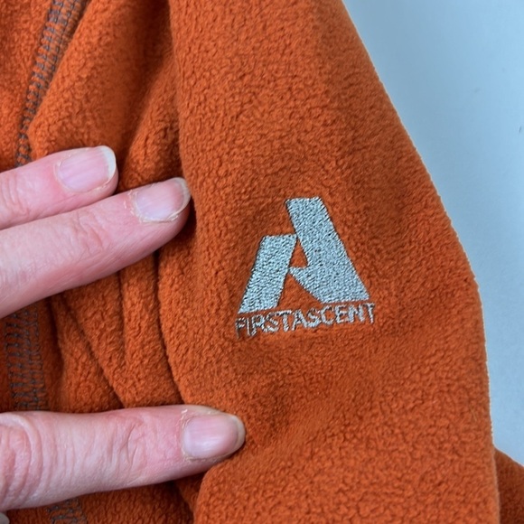 Men's Eddie Bauer burnt orange fleece  sweater - Picture 6 of 11